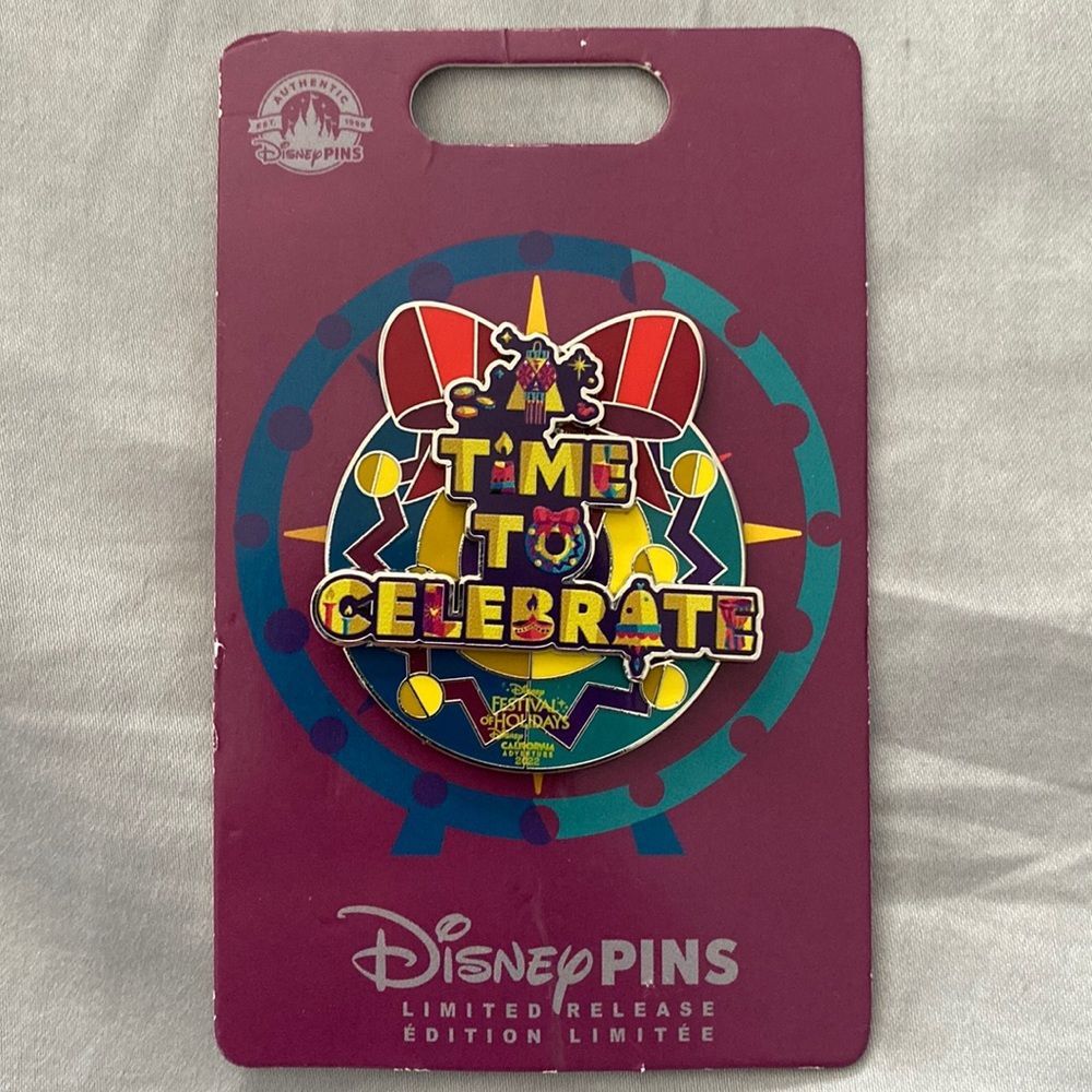 Limited Release Time to celebrate disney trading pin